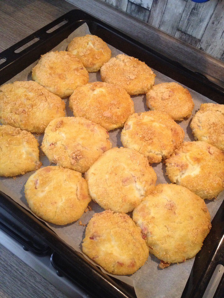 Картофельные котлеты с беконом и сыром