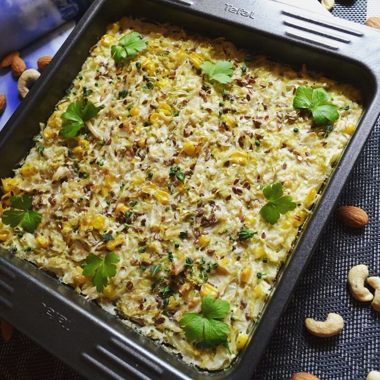 Капустная запеканка с курицей в духовке