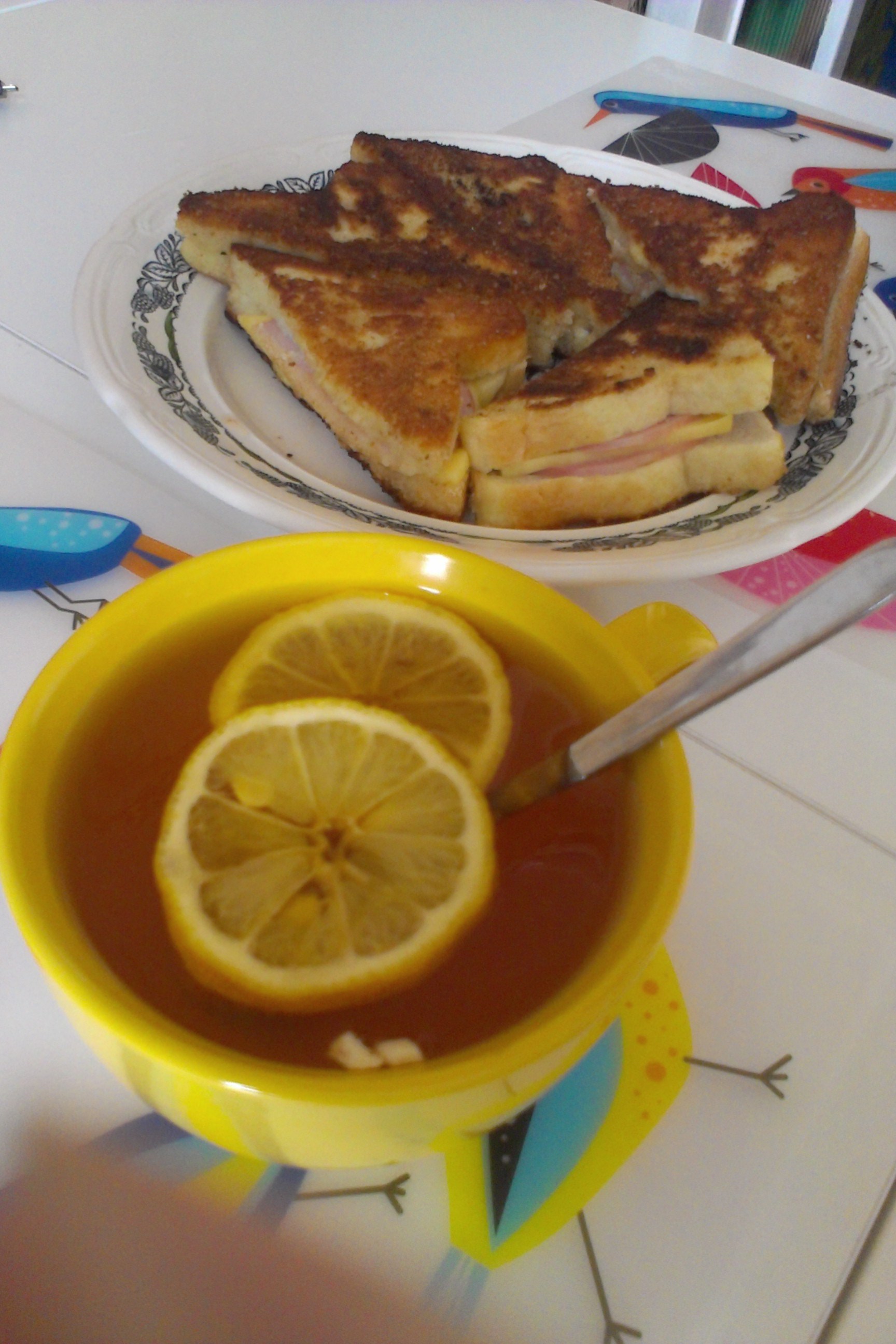 Гренки с сыром и ветчиной