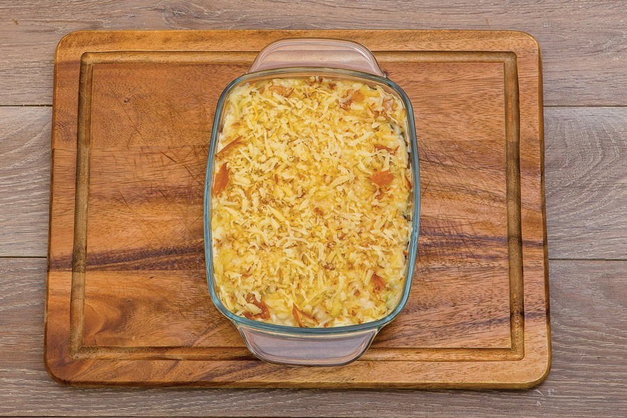 Мусака с говядиной и сулугуни