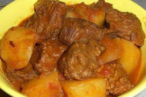 Пастушеский гуляш с паприкой