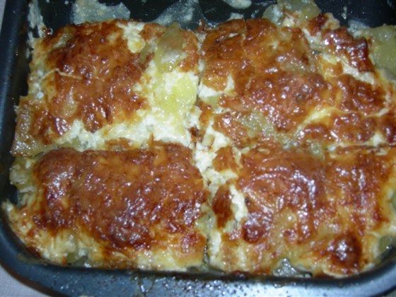 Картошка с курицей по-французски