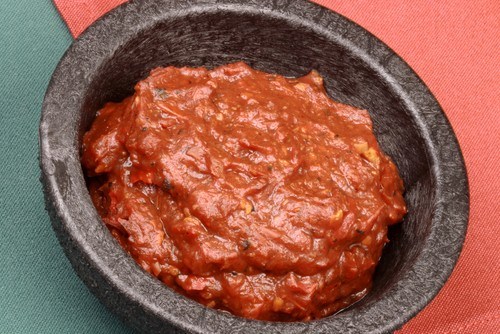 Острый томатный соус с перцами хабанеро
