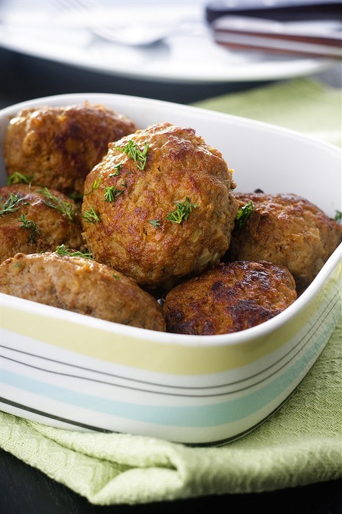 Грибные котлеты с зеленью и орехами