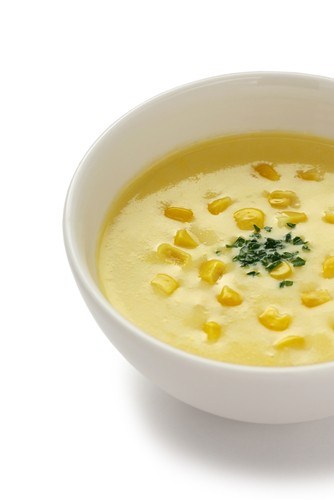 Ямайский кукурузно-гороховый острый суп со специями
