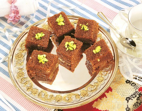 Медовая халва с орехами