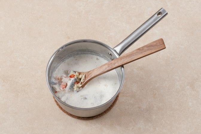 Индийский суп с морепродуктами