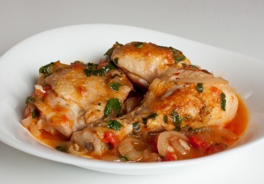 Чахохбили из тушеной курицы