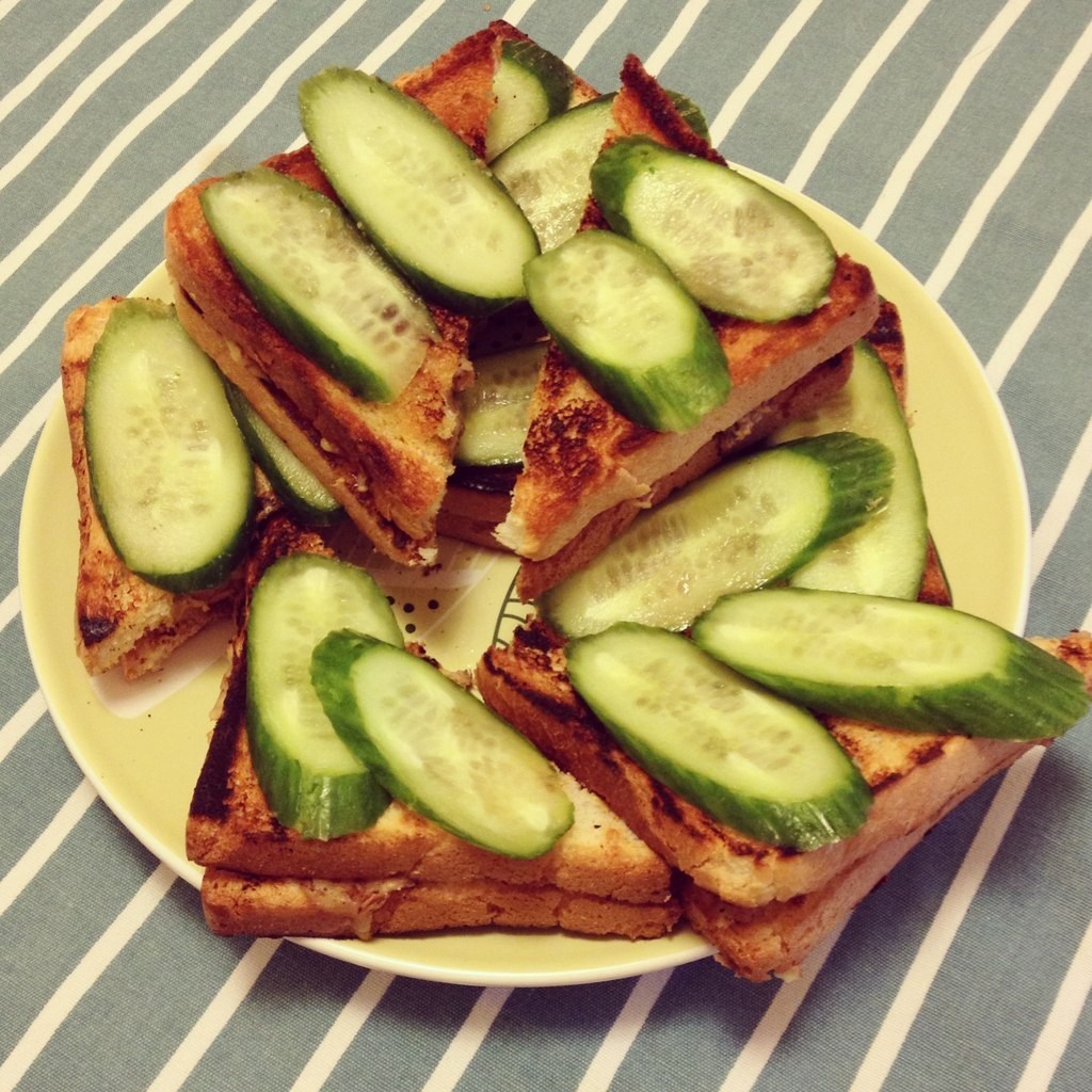 Сэндвичи с тунцом и сыром