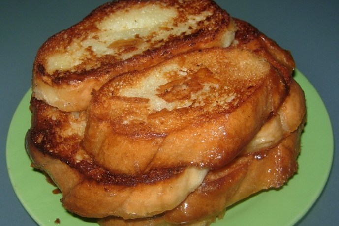 Нежные гренки с сахаром