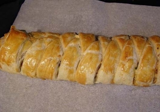 Быстрый пирог с куриной грудкой