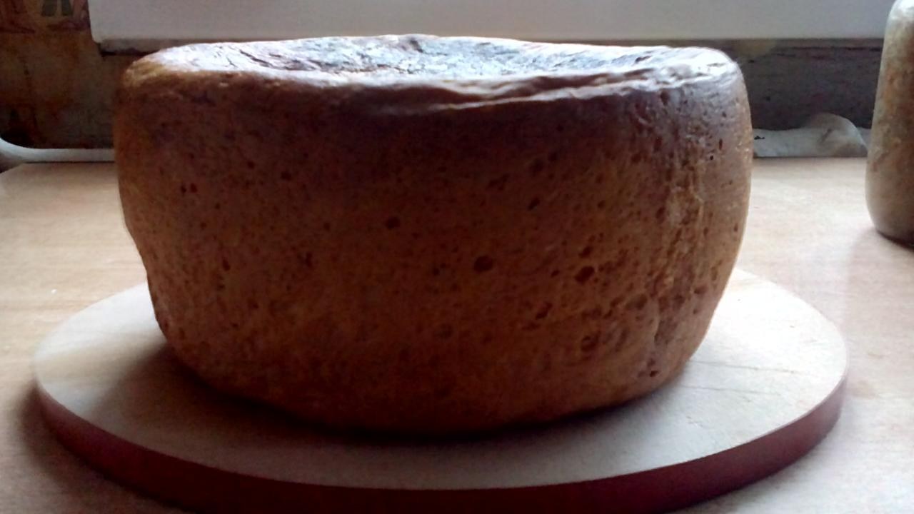 Пшеничный дрожжевой хлеб в мультиварке