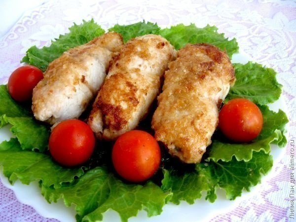 Куриные рулетики с грибами на сковороде