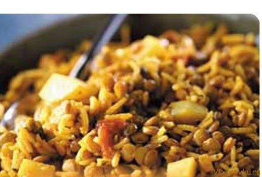Кичри с машем, рисом и адыгейским сыром