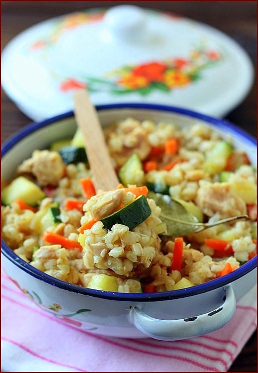 Перловка, томленая с бараниной и овощами