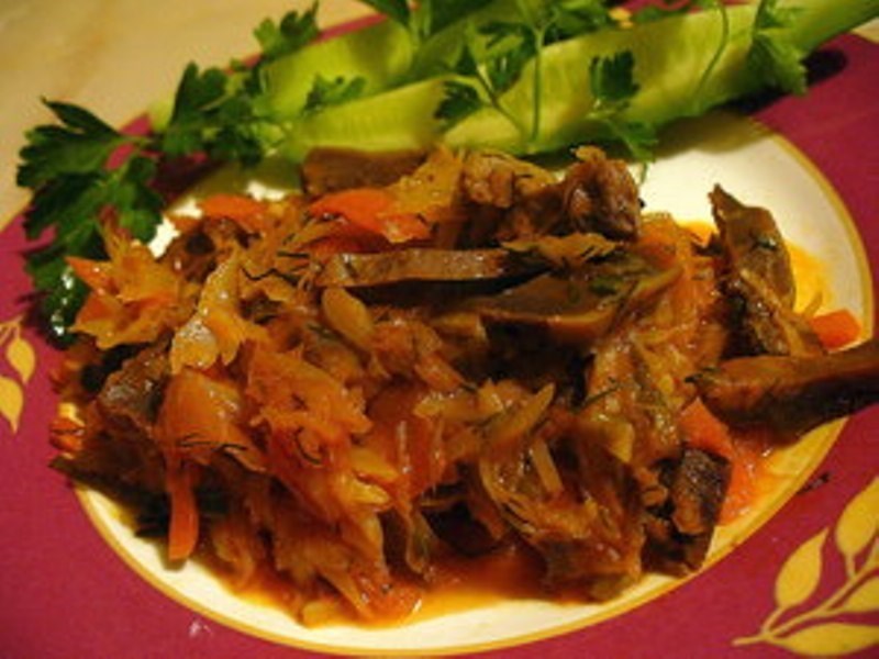 Солянка из капусты с грибами