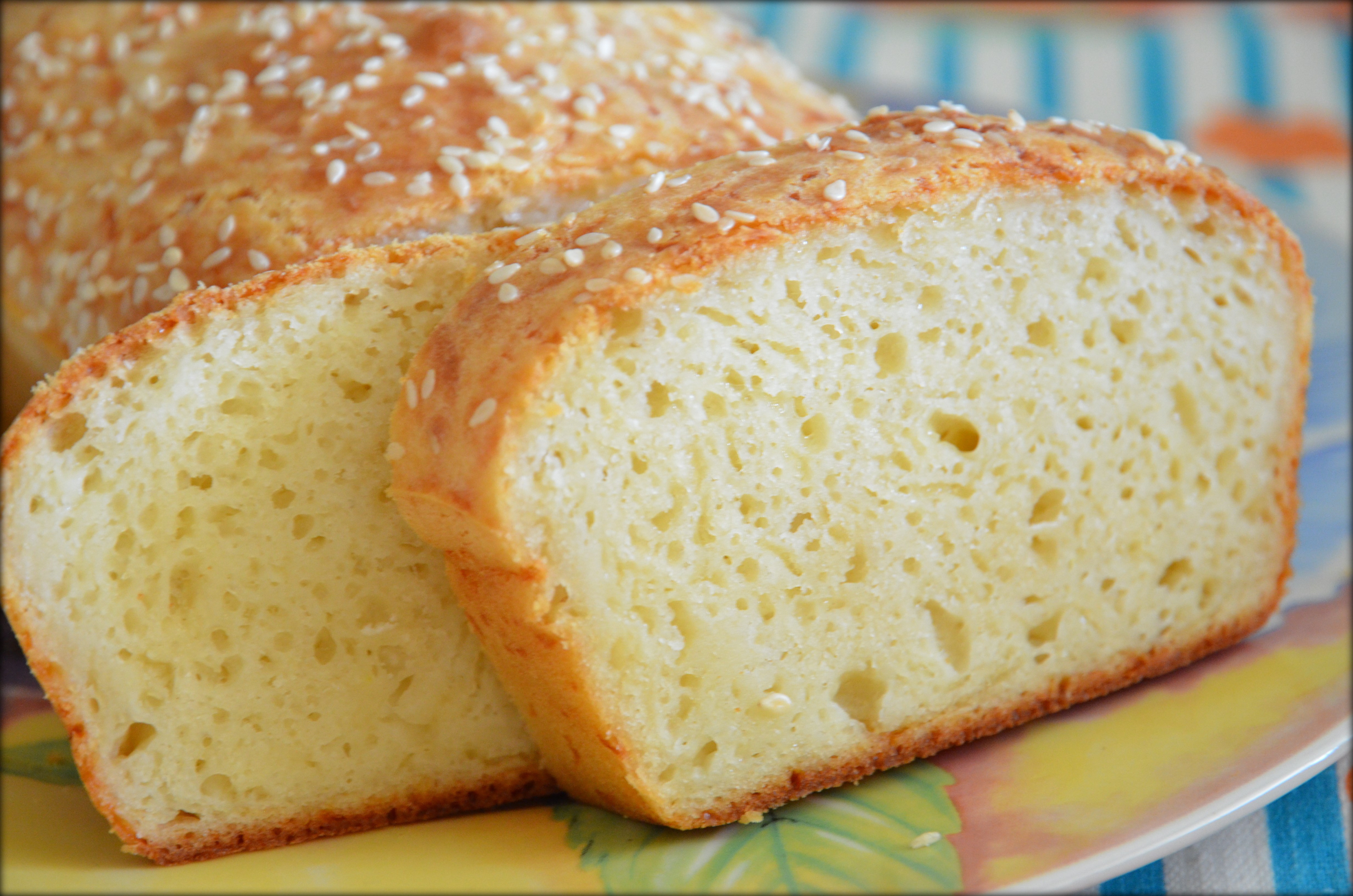 Сырный кекс с кунжутом