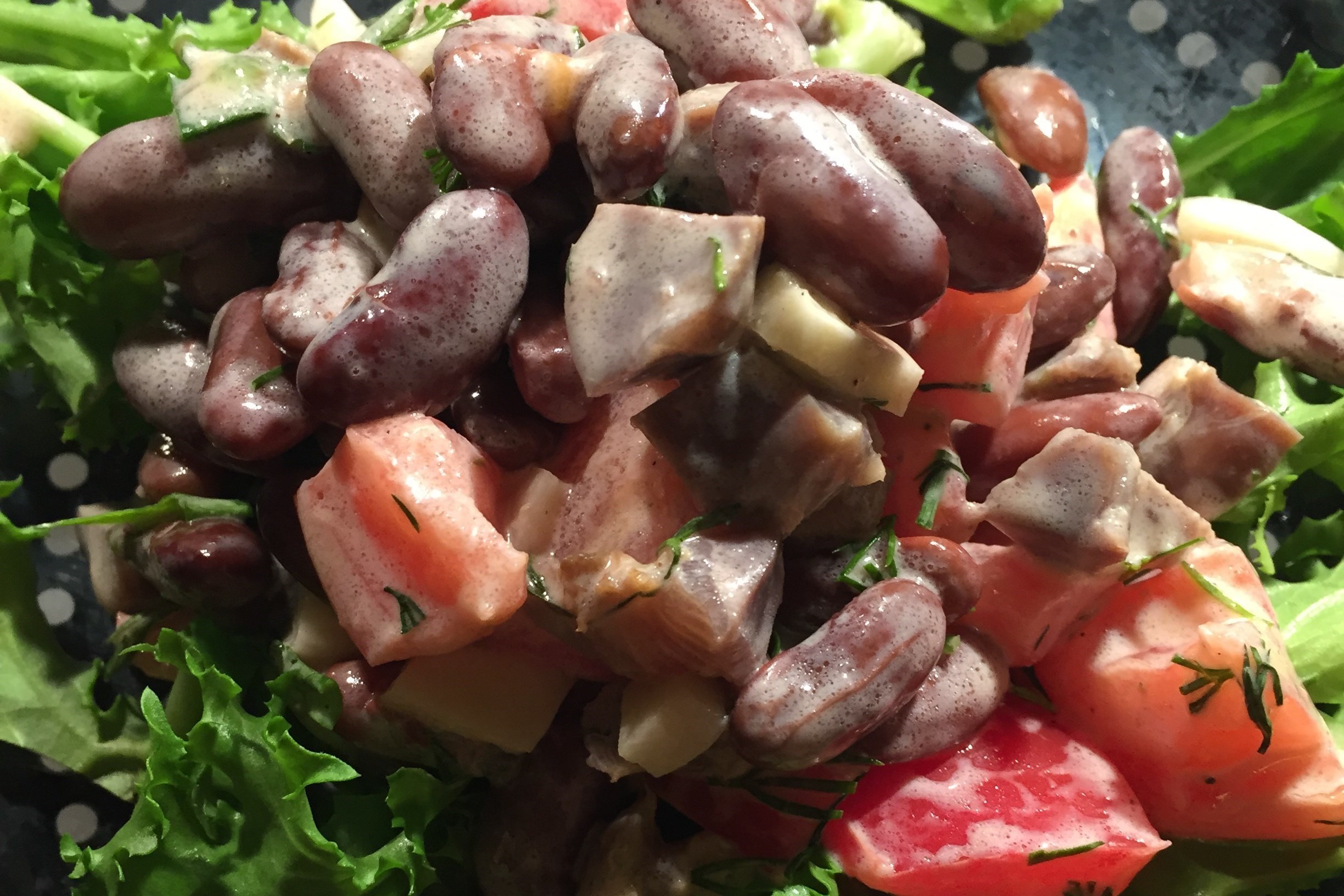 Салат с желудками куриными и фасолью Салат с желудками куриными и фасолью